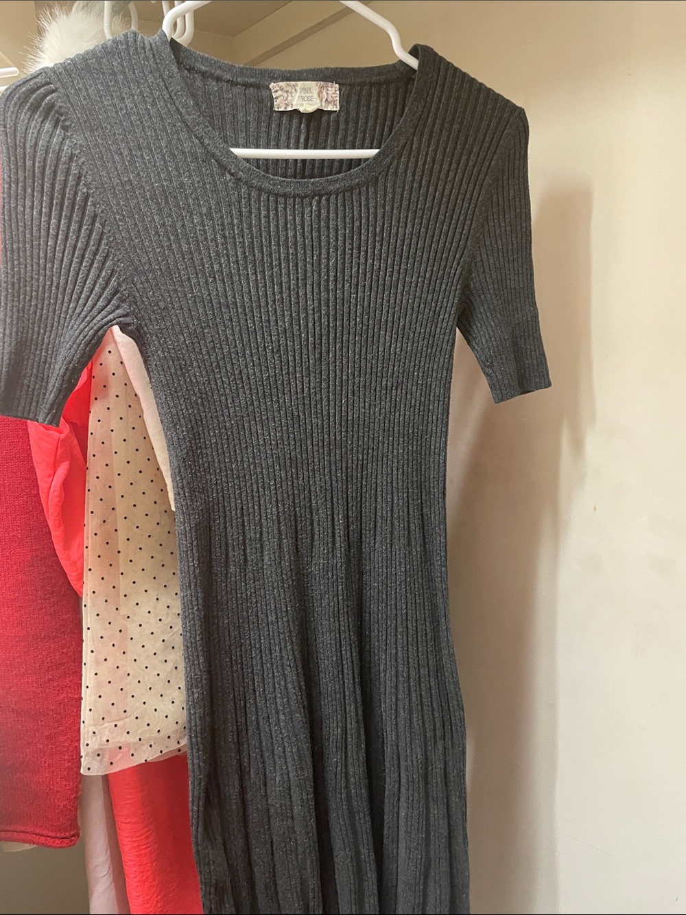 Pink Rose Charcoal Gray Ribbed Short-Sleeve Midi Dress